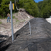 Detailansicht Fortrac 3D Geogitter für effektive Böschungsstabilisierung